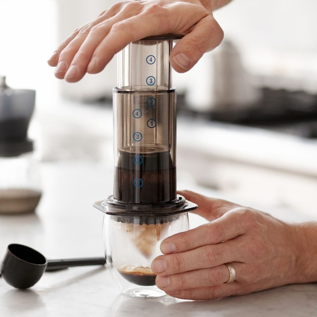 The 4 Best Ways to Brew Coffee On the Go - The GentleManual